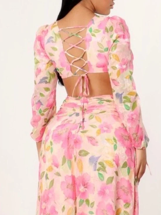 LONG SLEEVE PINK FLORAL MAXI DRESS WITH RUFFLES AND CUTOUT - Picture 5 of 17